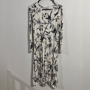 Dainty Jewells Elegant Monochrome Floral Dress